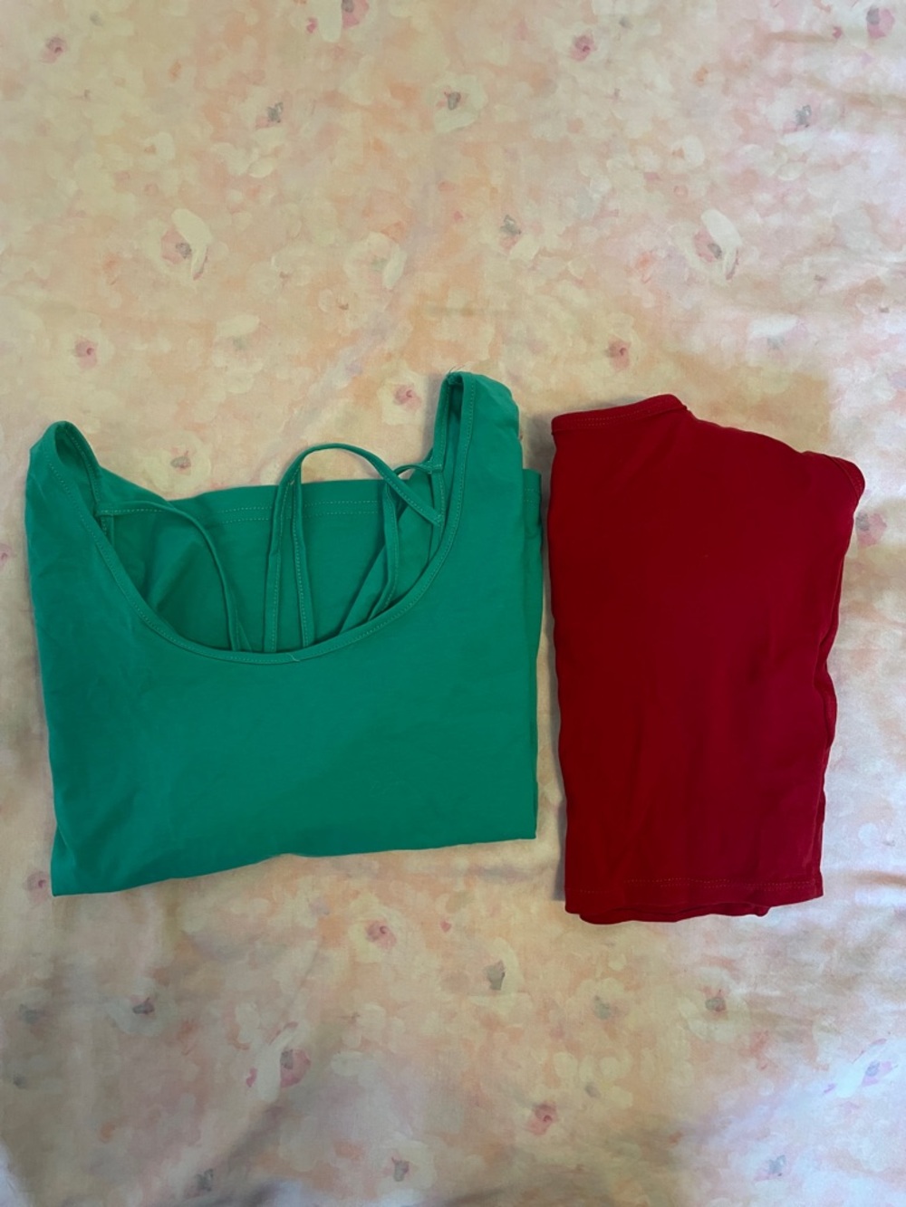 Women’s Green Strappy Tank Top - Sleek Everyday Layering